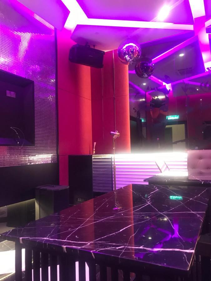 Five Star Suites Klcc 500M Lrt Full Luxury Facilities Superb Location! Куала Лумпур Екстериор снимка